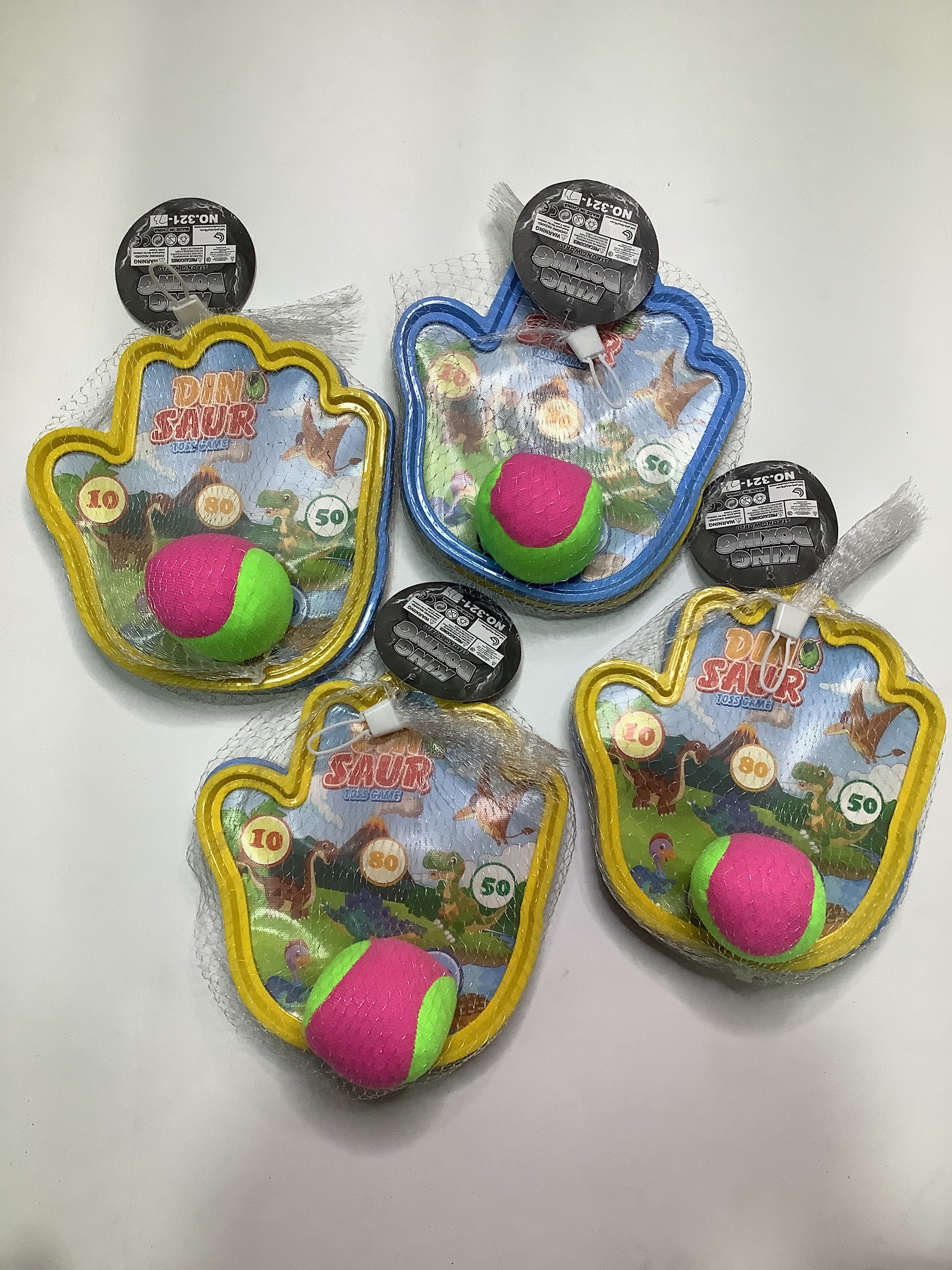 King Boxing Strong World (Dino Saur Toss Game).