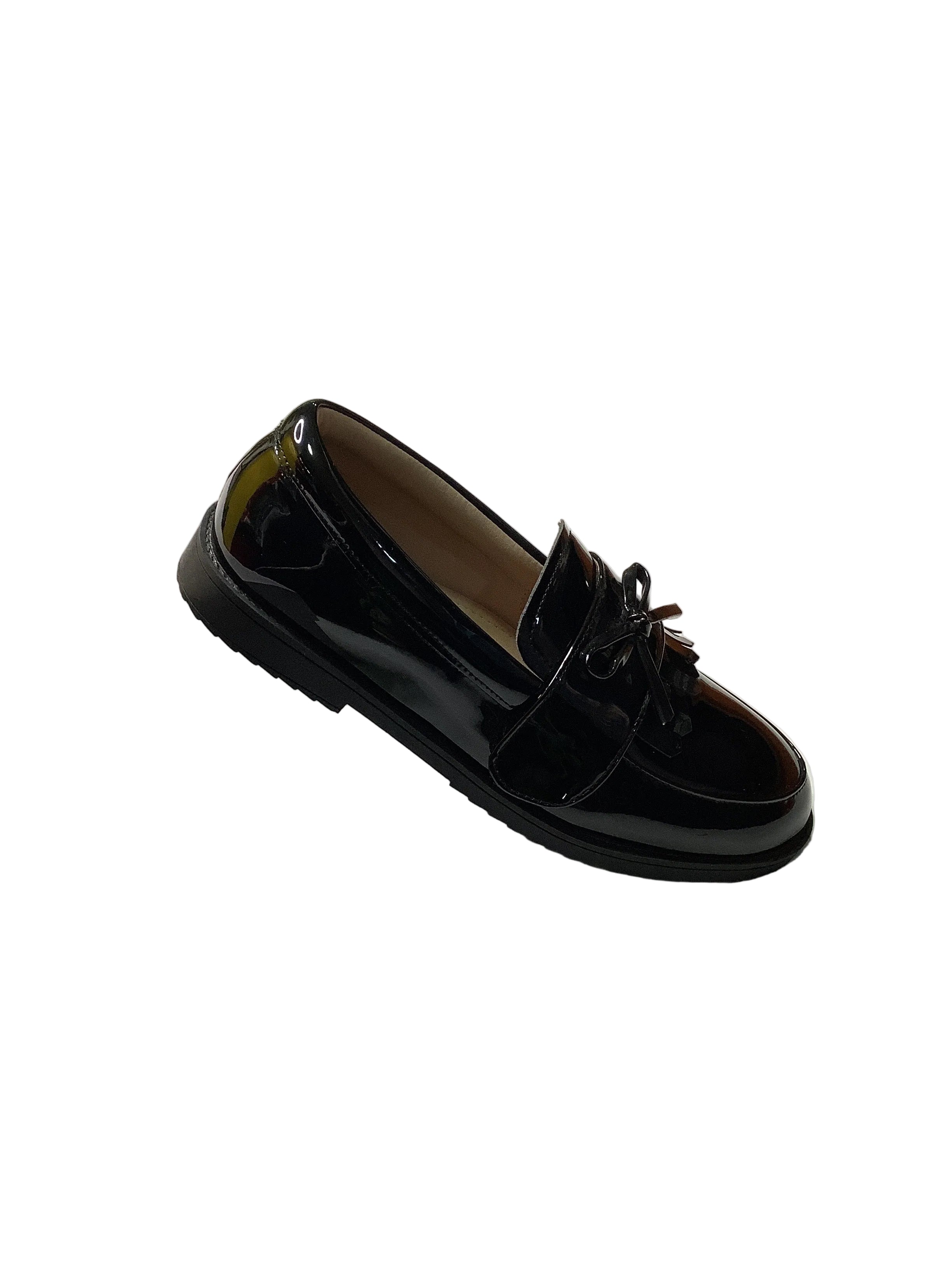 Kong Mai Mai Shoe