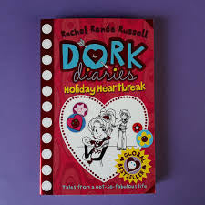 Rachel Renee Russell (Dork Diaries Holiday Heartbreak).