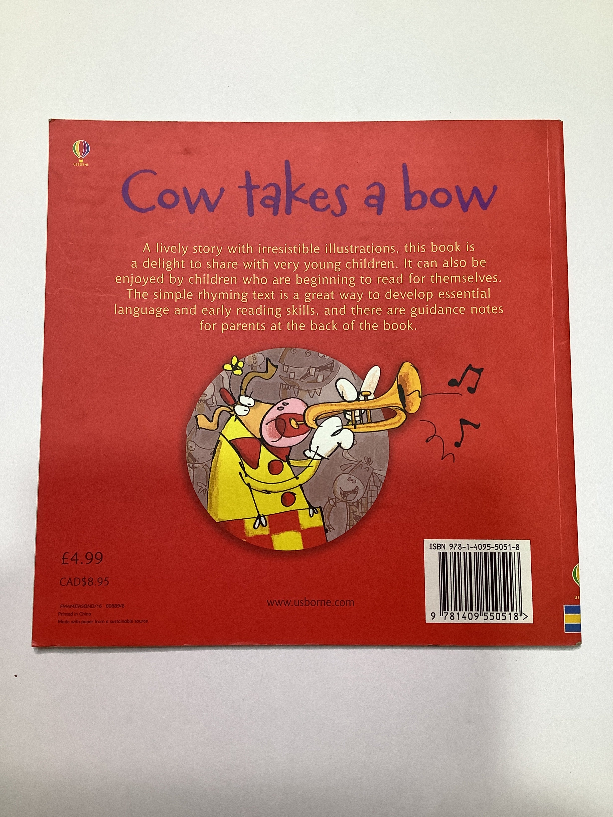 Usborne Phonics Readers (Cow Takes A Bow)