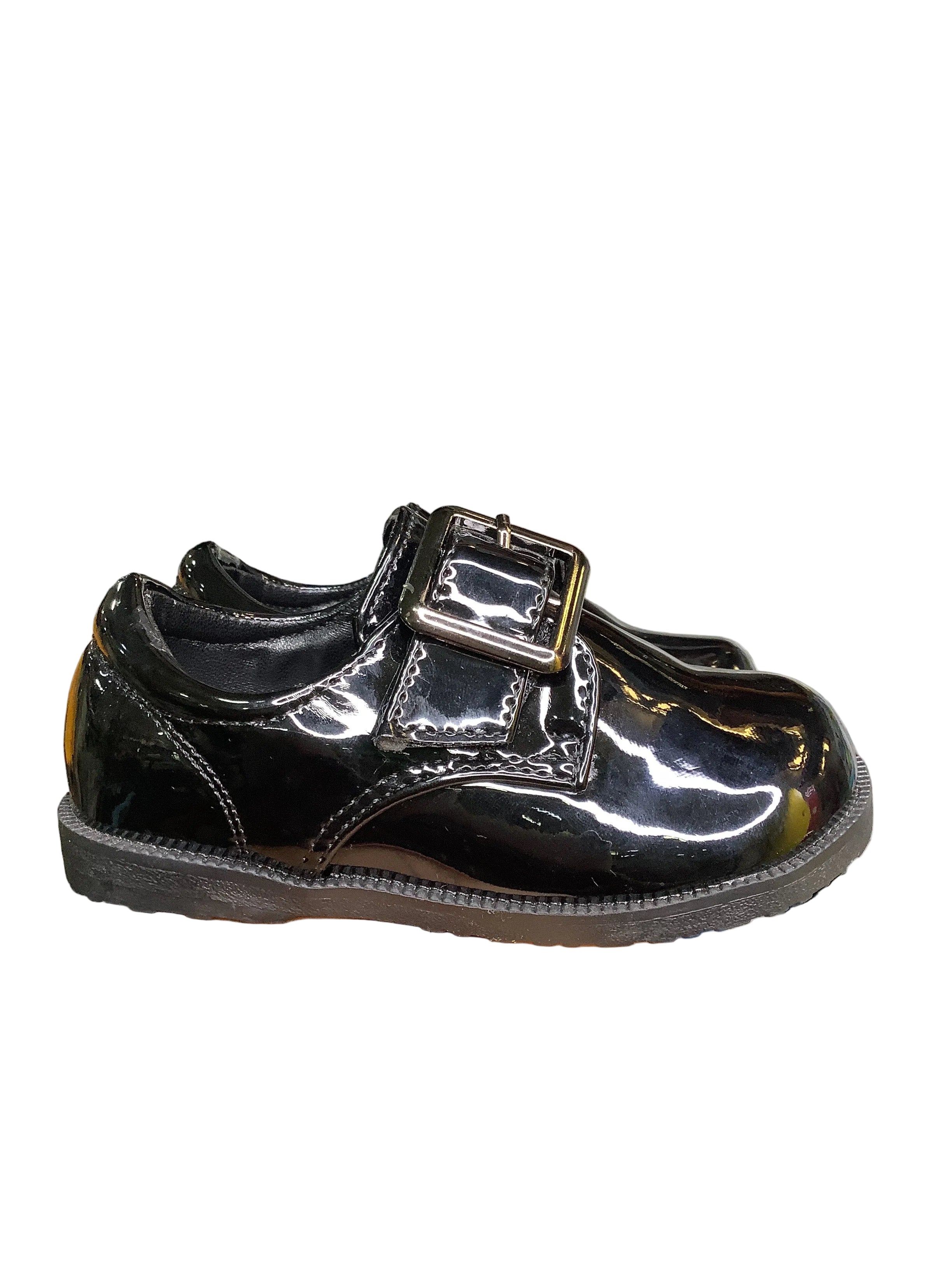 Place Baby Shoe.