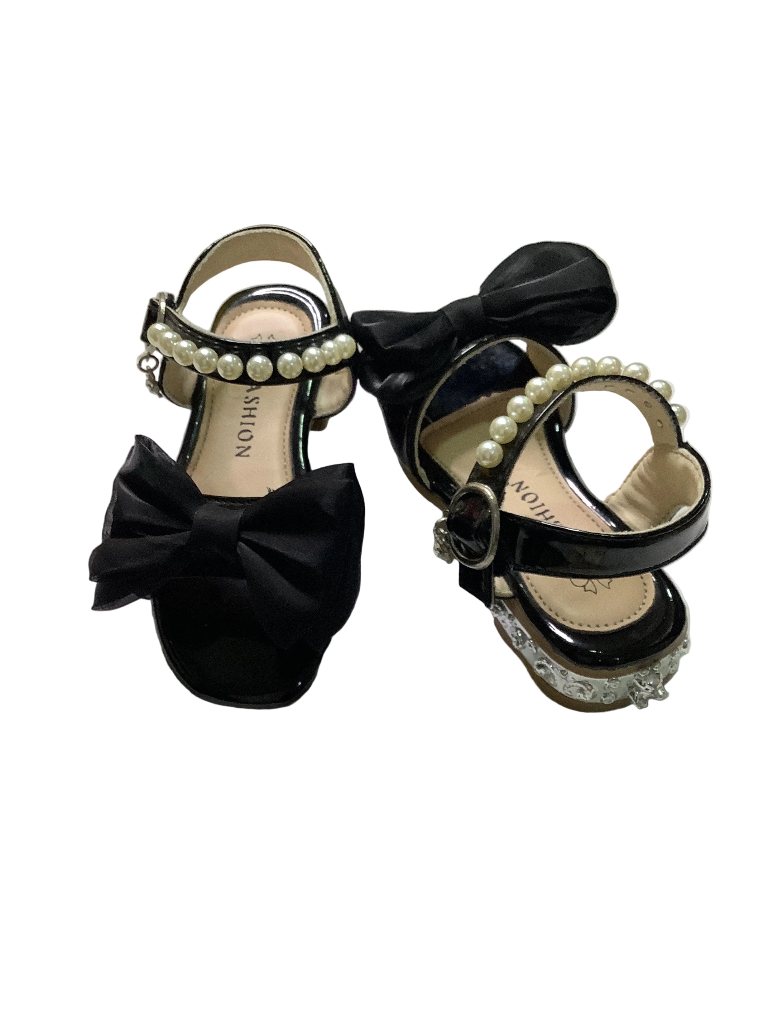 Fashion Sandal with Bow