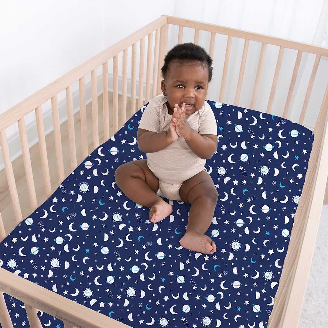 Owen & Ozzie Crib Sheet (Navy Feathers).