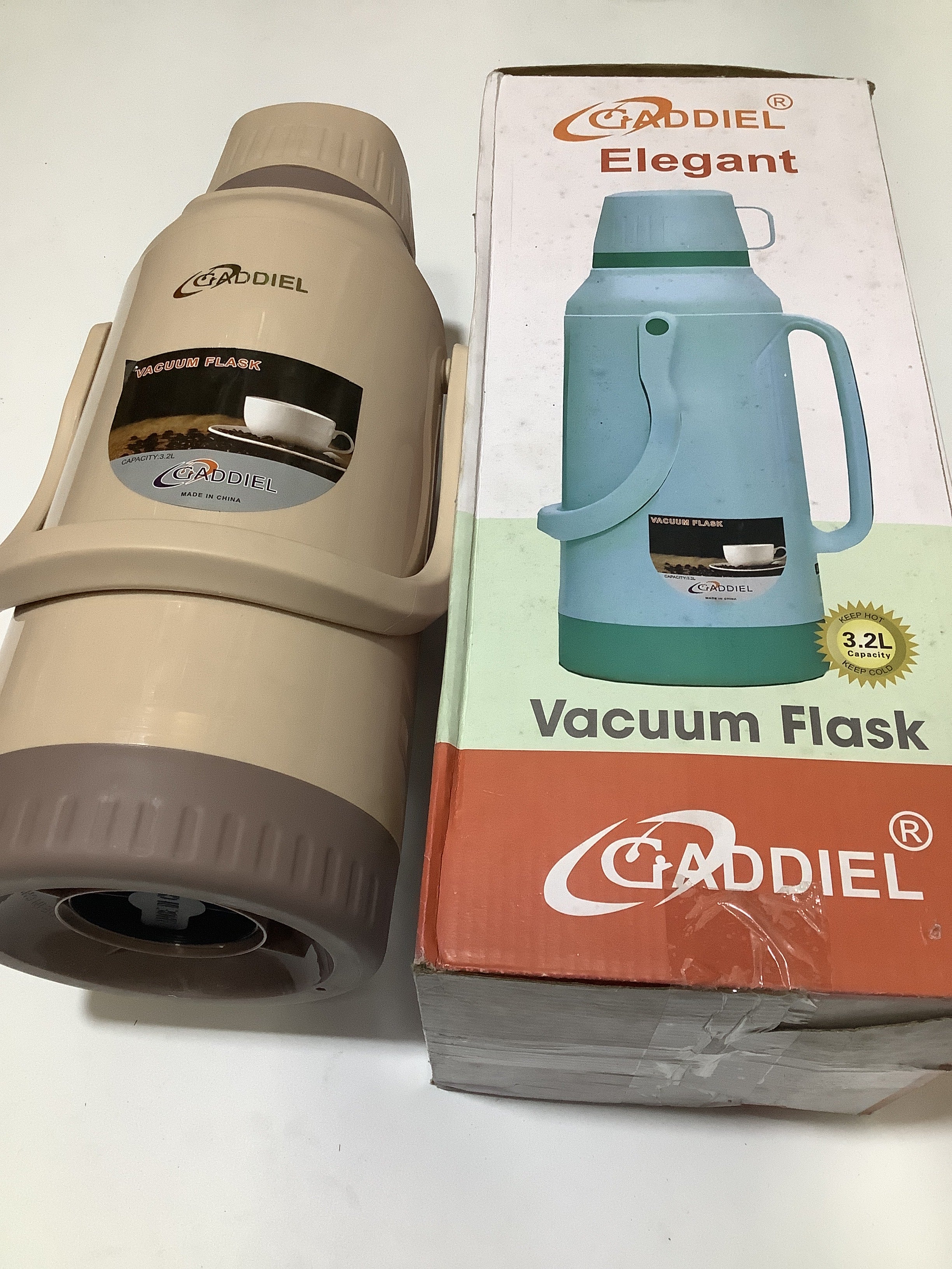 Gaddiel Elegant Vacuum Flask (3.2L).