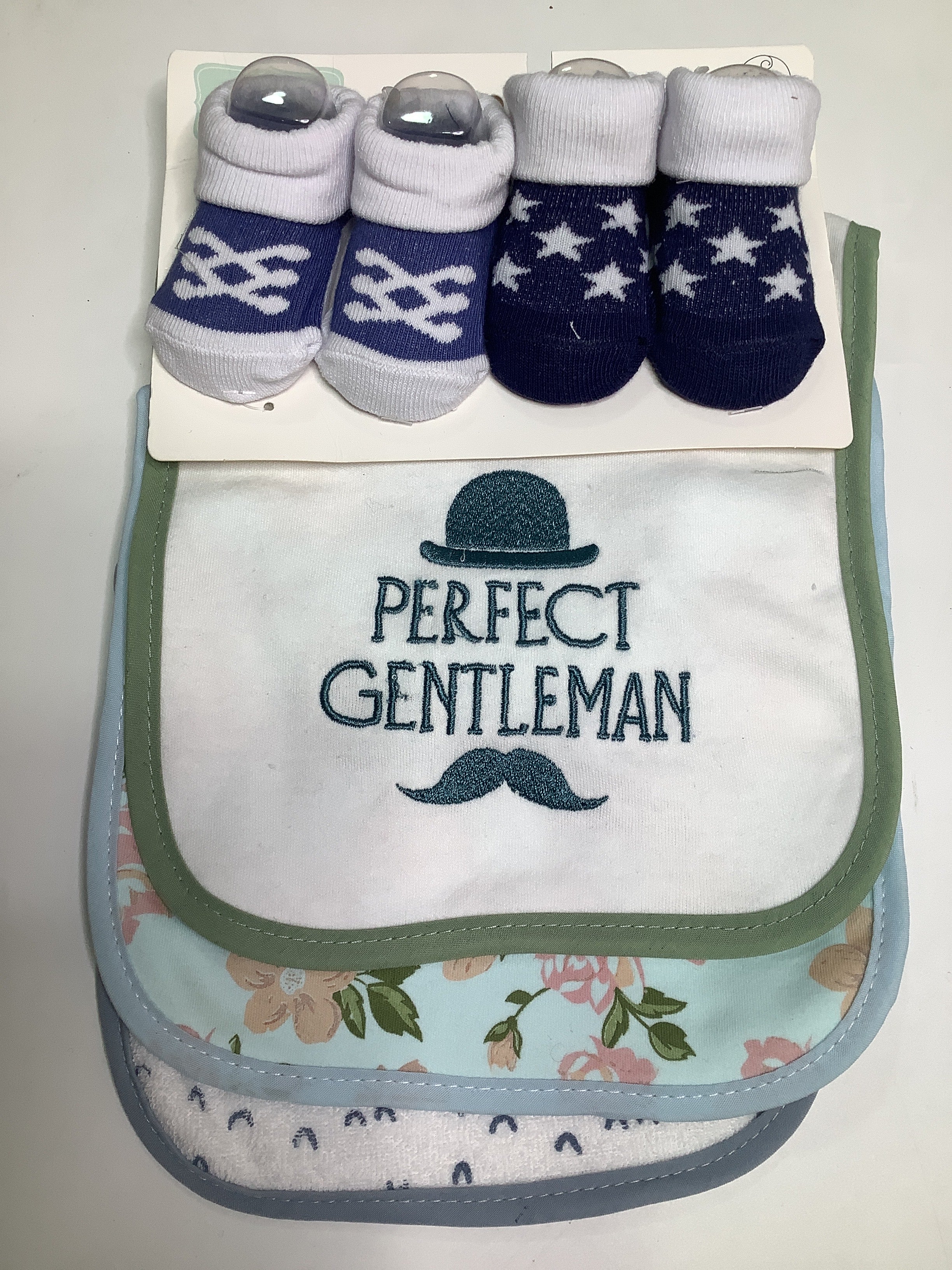 Hao Fu Bib & Socks 5 in 1 Sets ( 0-9Months)