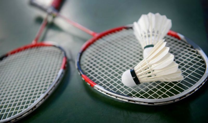Badminton racket