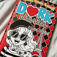 Rachel Renee Russell Dork Diaries (I Love Paris).