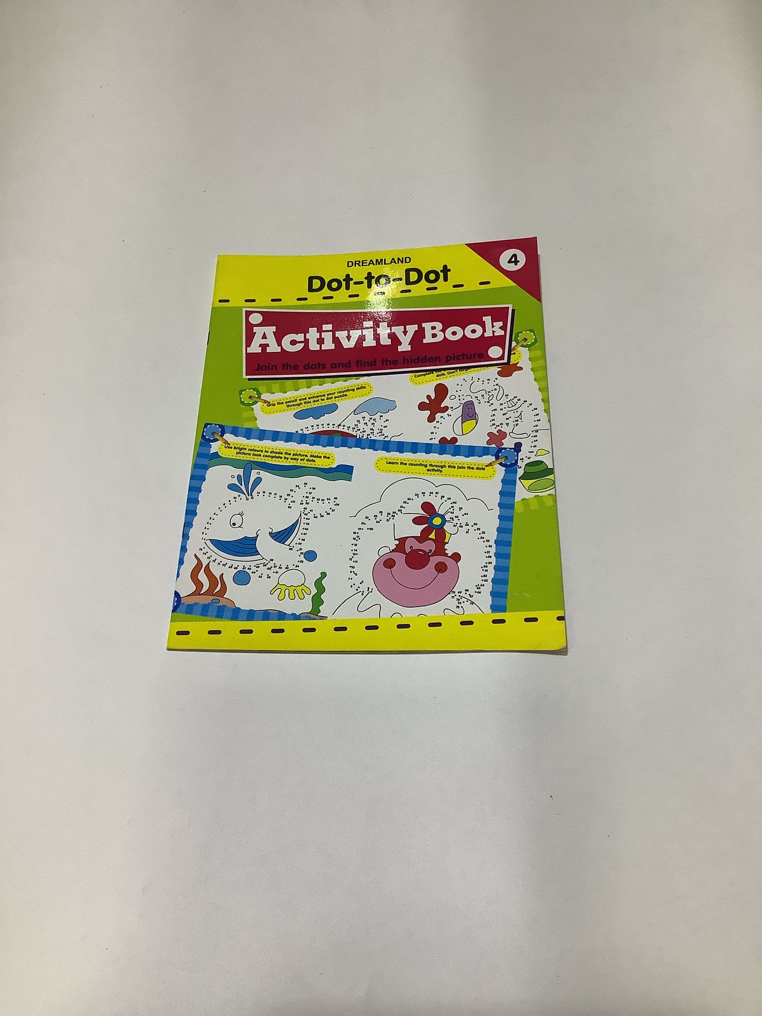 Dreamland dot-to-dot(Activity Book 4)