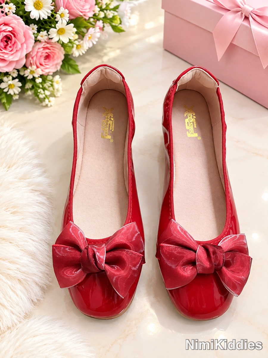 Xin Gan Jue Girls Flat Shoes With Bow