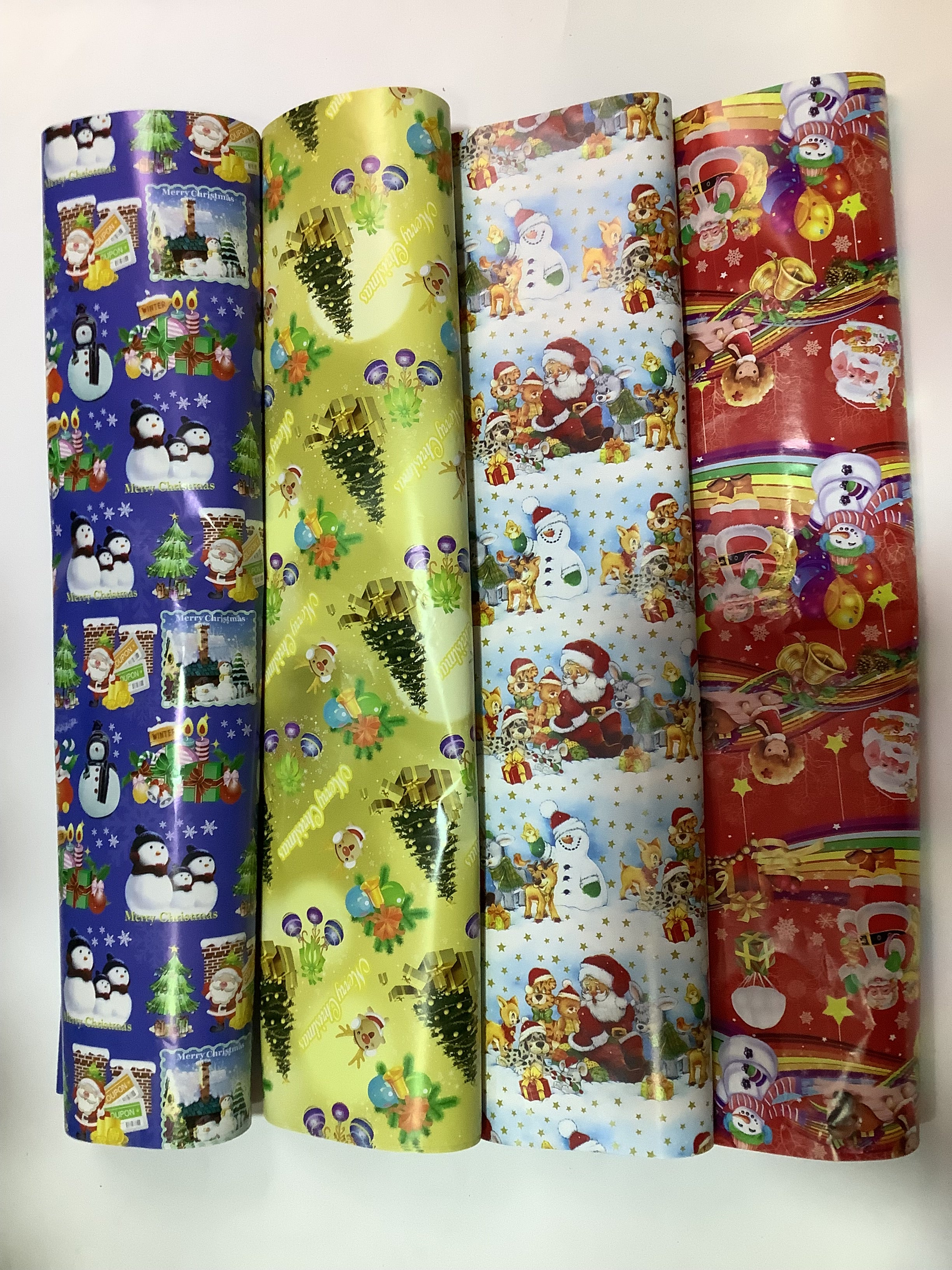 Merry Christmas Gift Wrapping Sheets.